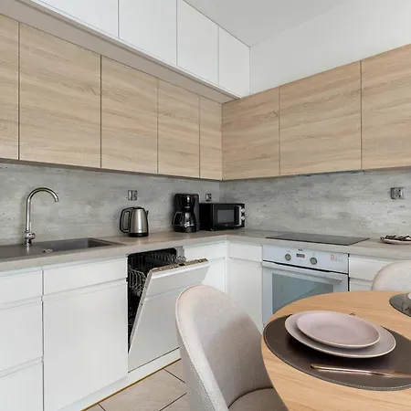 Appartamento Stylish & Modern With Parking And Balcony By Renters Gdynia